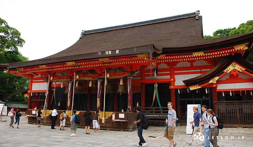 八坂神社本殿