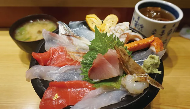 金澤人的廚房「近江町市場」海鮮丼名店、超人氣小吃10選！