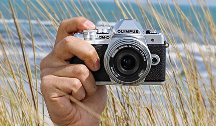 日本單眼相機單反微單推薦Olympus-OM-D-E-M10-Mark III