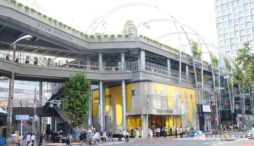 立體低樓商業設施「MIYASHITA PARK」採光、動線都很舒服,逛街氛圍超好