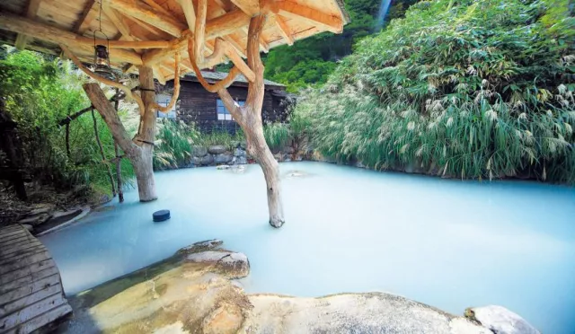 乳頭溫泉完整攻略（2026最新）：鶴之湯秘湯旅館、交通與冬天雪見溫泉