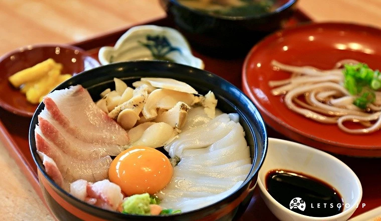 海鲜丼饭定食