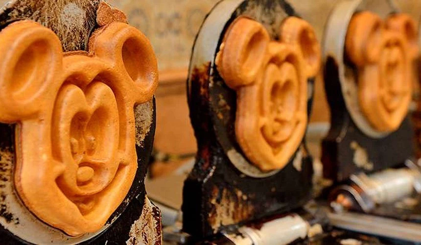 米奇造型的鬆餅