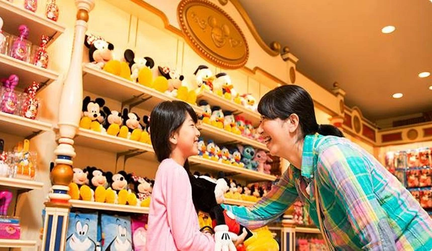 商店販售各式各樣的伴手禮