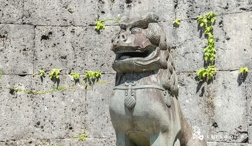 沖繩的「風獅爺」與台灣廟宇的石獅子很相似
