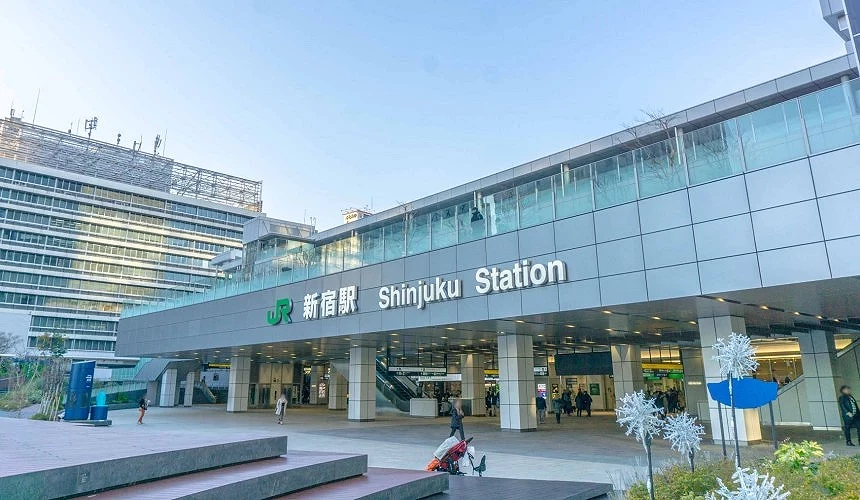 JR新宿车站外观样貌