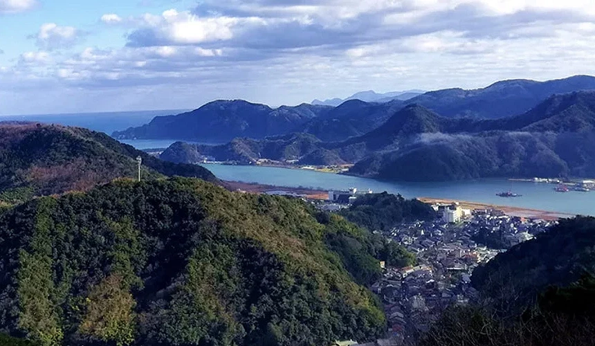 从山上展望台眺望的绝美景致