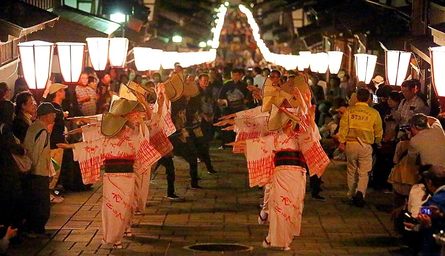 「OWARA」祭典進行中