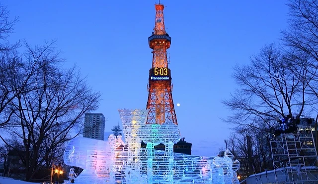 冬天大通公園舉辦雪祭時,壯觀的雪雕作品