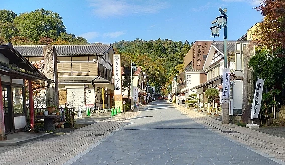 高尾山車站前商店街