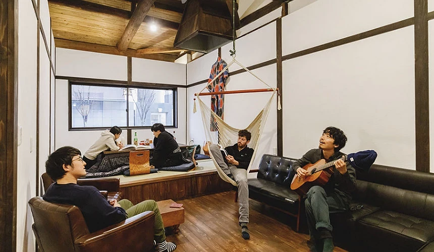 「Couch Potato Hostel」馆内交谊场所是大家放松、结交朋友的最佳去处