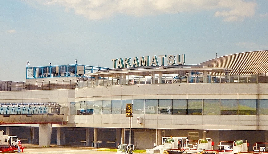 高松机场外观中景