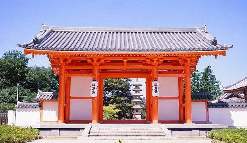 屋岛寺外观大景