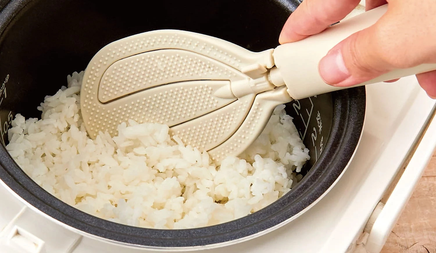 淘米跟盛飯的兩用飯勺