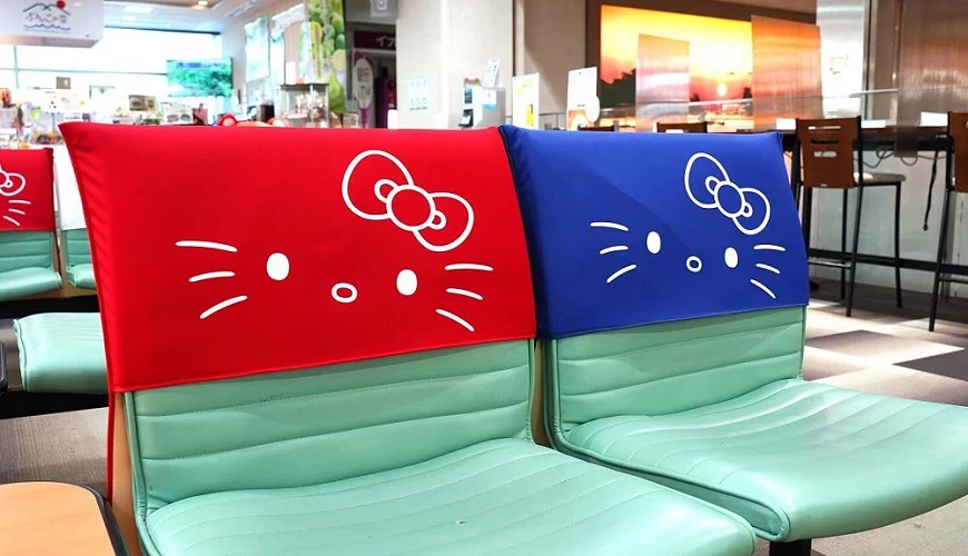 大分 Hello Kitty 機場內的座椅