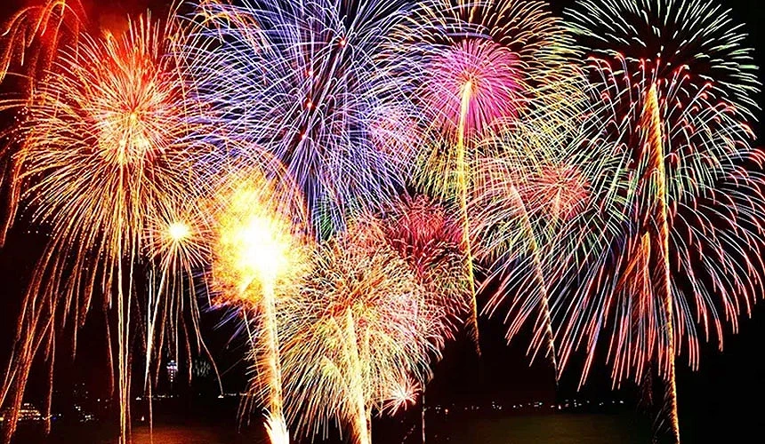 秋季必体验淡路岛祭典-花火大会。