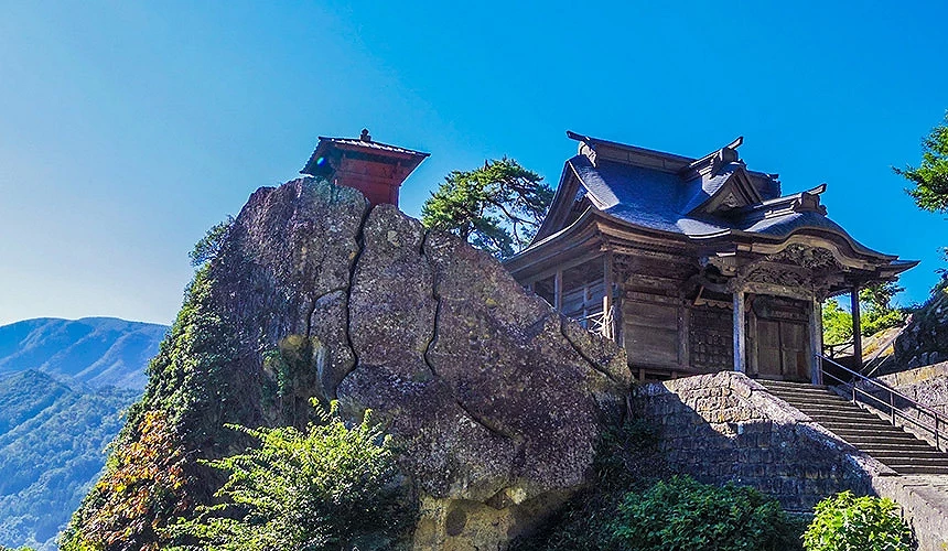 山寺山顶的五大堂