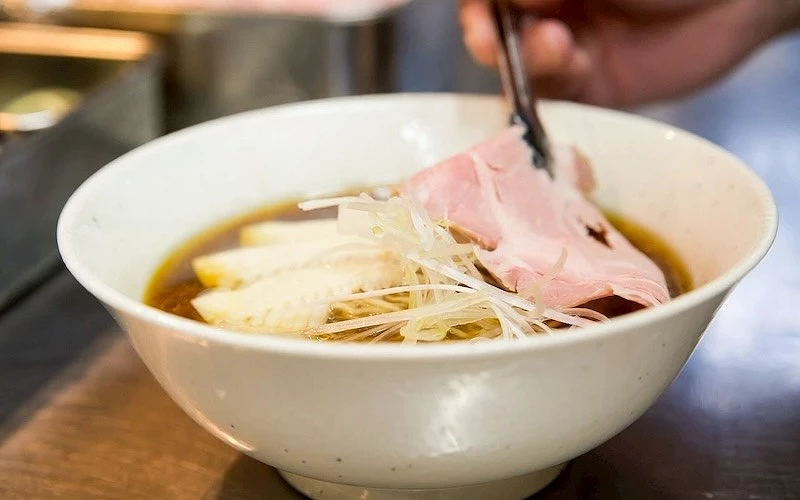 岐阜高山老街「高山拉麵 Sanmachi」拉麵品嚐風景