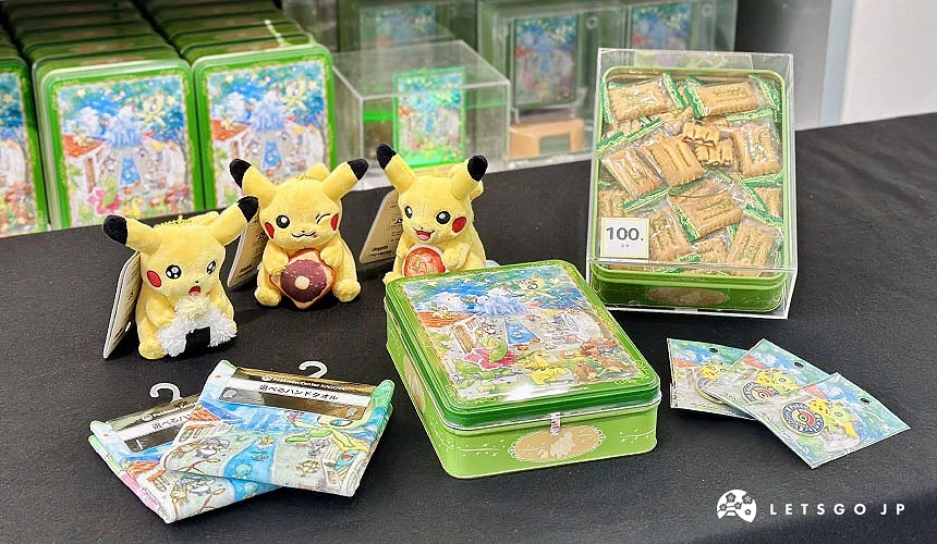 改裝紀念商品:名古屋特色的鐵盒餅乾、隨身手帕、徽章、皮卡丘娃娃