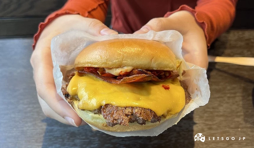 Shake Shack香辣烟燻培根牛肉堡