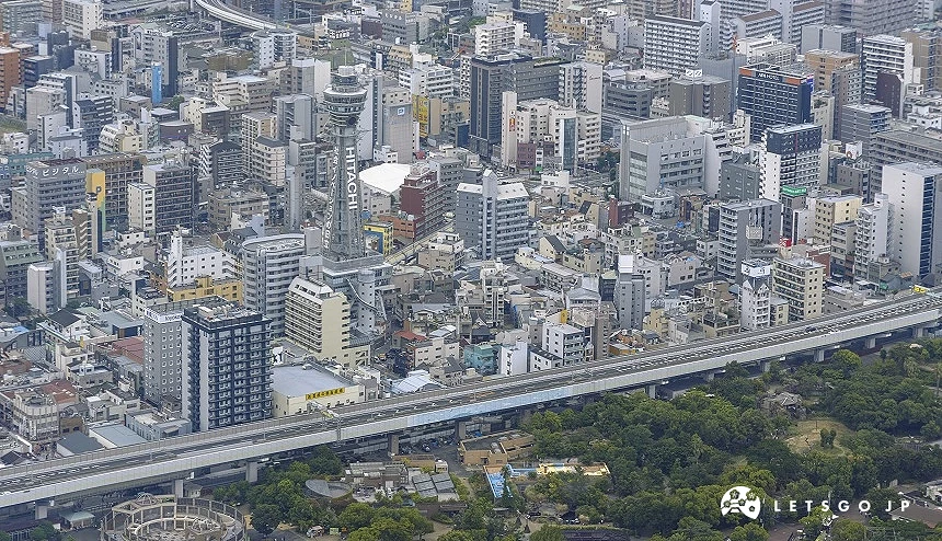 60樓:登上天望回廊360度眺望大阪全景!