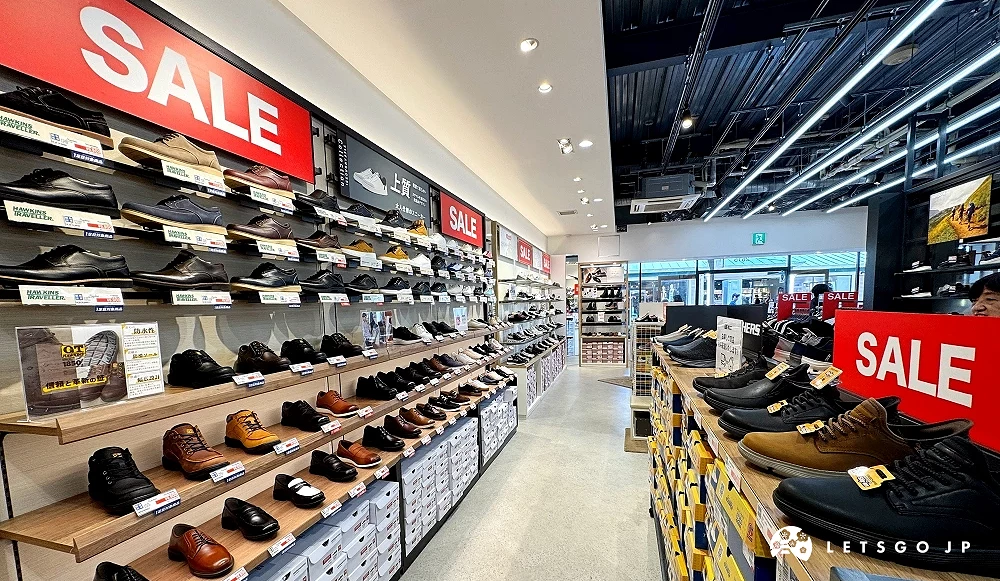 ABC-MART 店鋪內裝