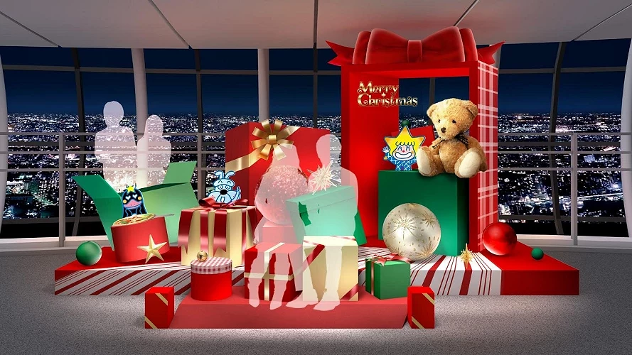 聖誕節裝飾與人影的剪影