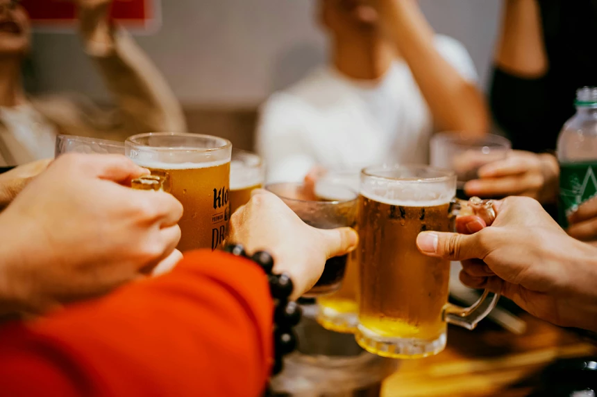 日本居酒屋完全攻略：文化與禮儀、點餐日語、必去店家解析一篇看懂