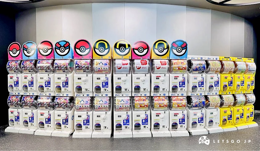 一整面牆的寶可夢扭蛋機<br>攝影:Angie