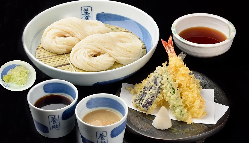 乌龙面与天妇罗的套餐