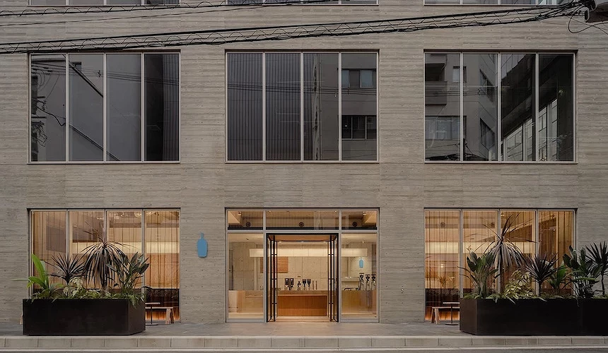 藍瓶咖啡心齋橋店外觀