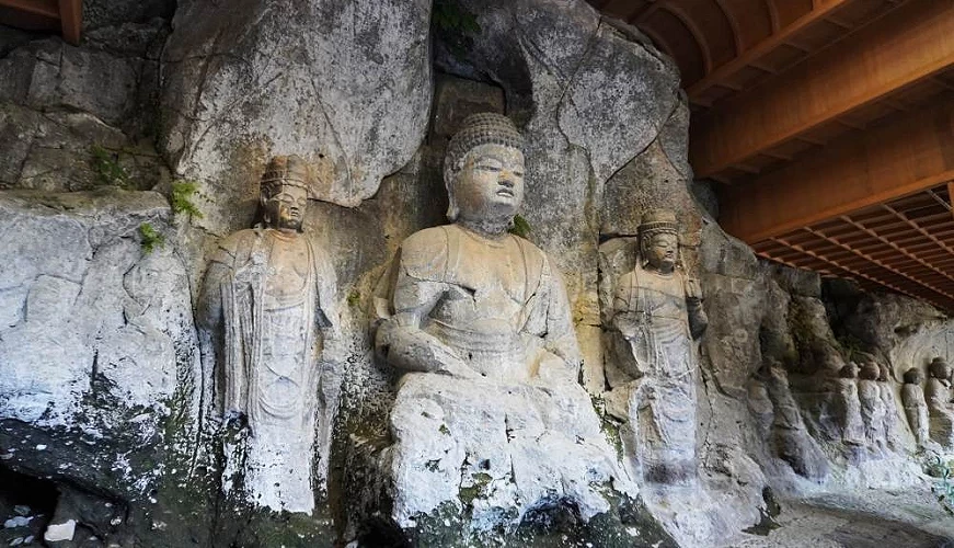 大分縣的臼杵石佛