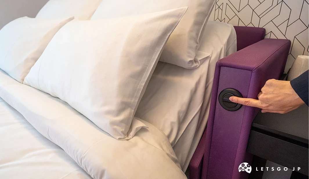 YOTEL Tokyo Ginza SmartBed 智慧床的傾斜度可以隨意調節