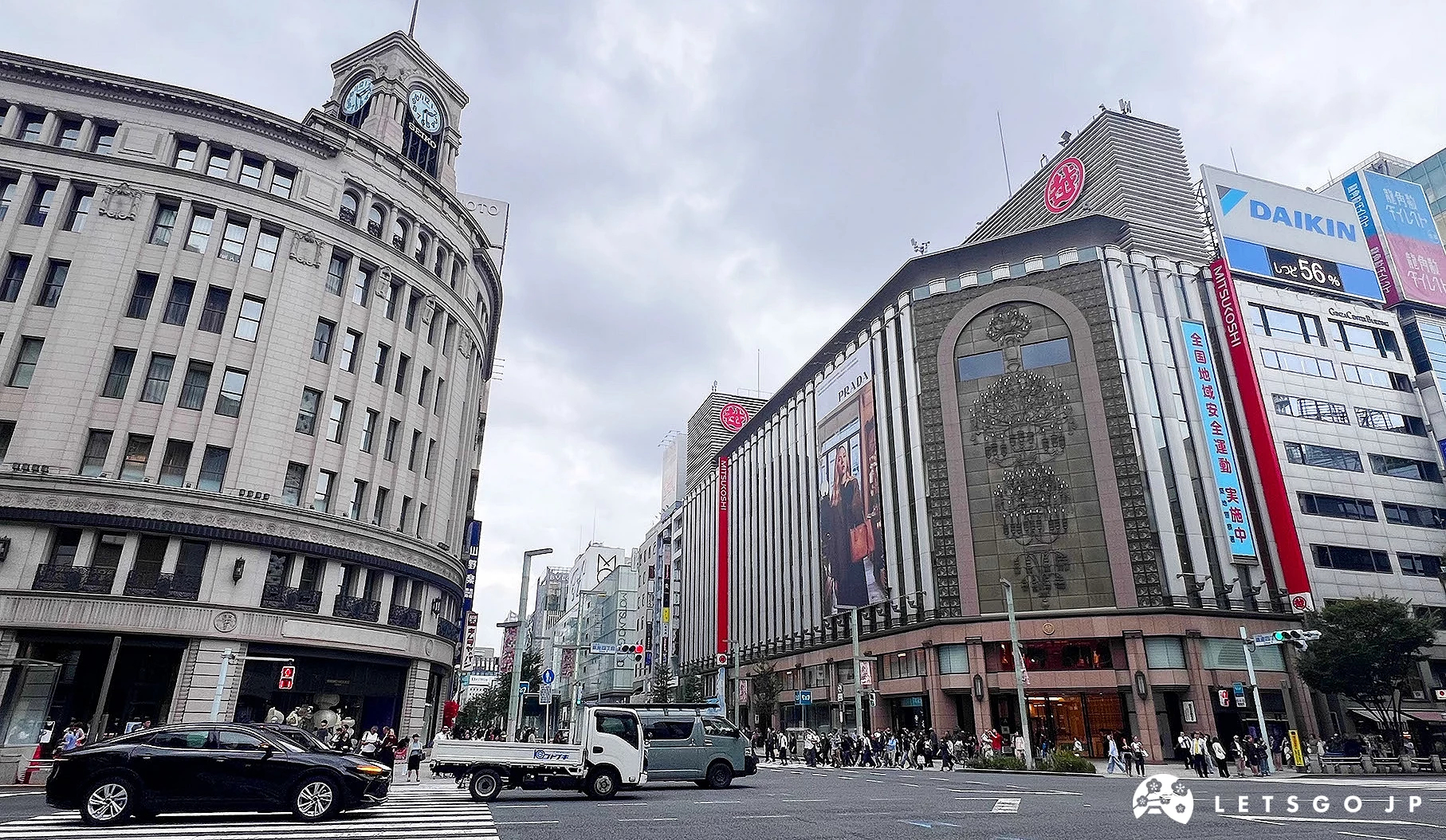 銀座白天的街景