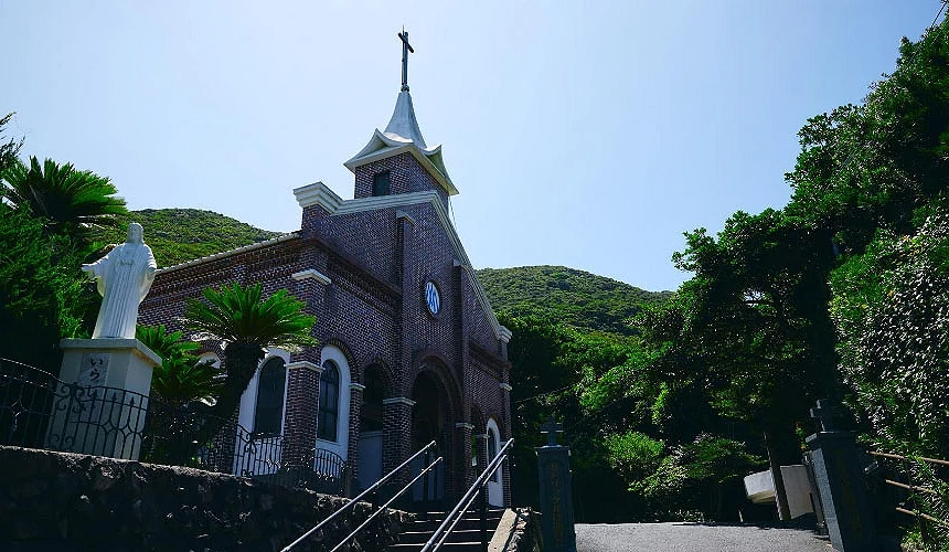 擁有日本首座「露德聖母洞」的「井持浦教會」提供:五島市