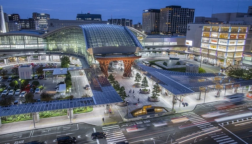 金澤站空拍夜景