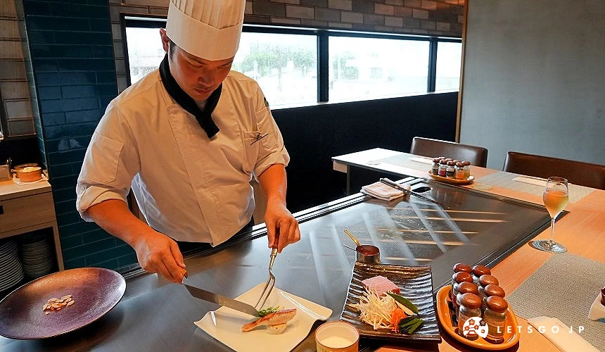 主廚在面前現場調理