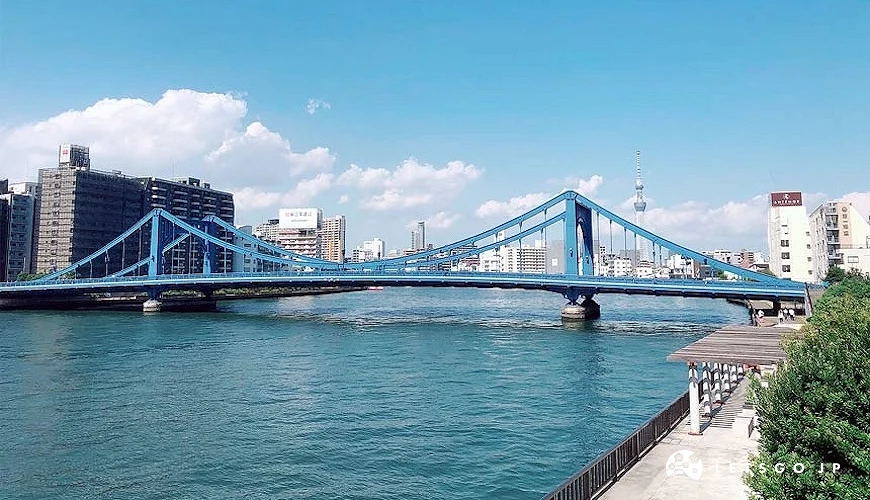 蓝色的清洲桥以科隆桥为蓝本设计