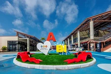 「沖繩 OUTLET ASHIBINAA 購物中心」2026推薦必買必吃攻略