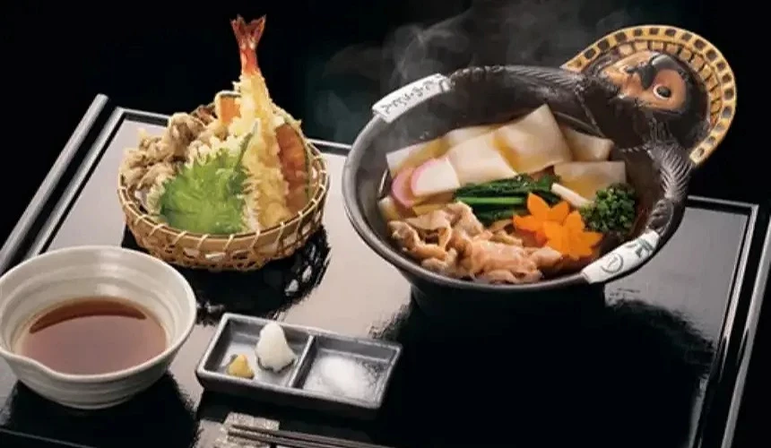 天婦羅套餐和湯烏龍麵