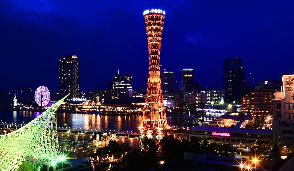 夜晚的神户港夜景及神户塔