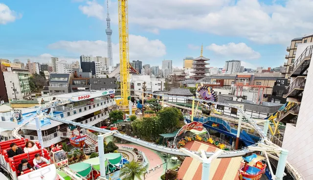 淺草花屋敷攻略：門票、親子遊必坐設施，日本最古老遊樂園 的縮圖