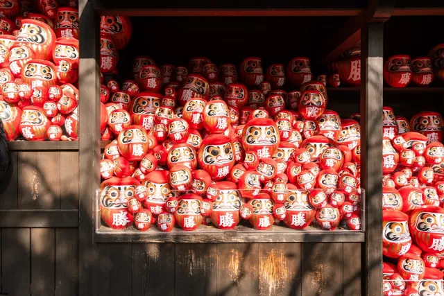 胜尾寺完整攻略：达摩御守必收，交通方式、景点、樱花枫叶资讯看这篇