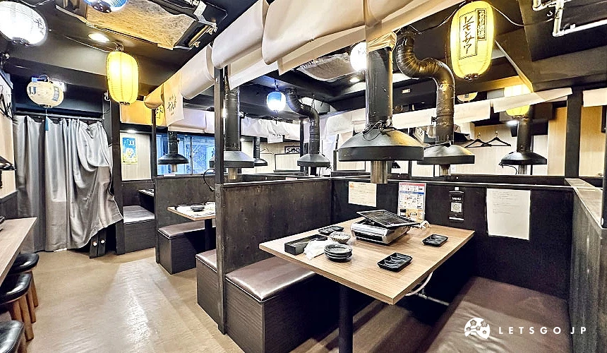 店内有丰富的座位,能应付各种人数需求摄影:Angie