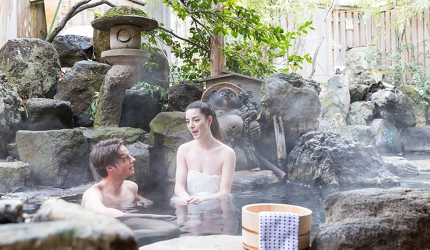 露天混浴示意图