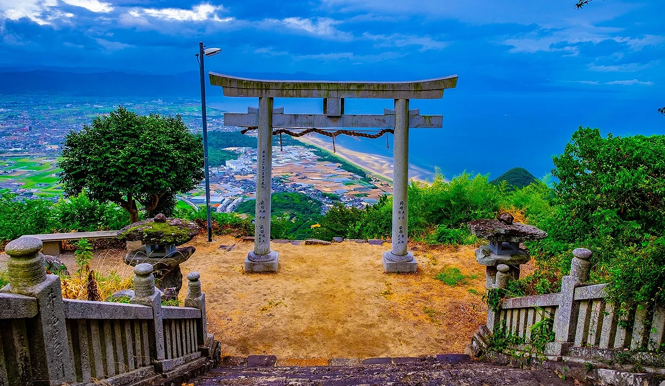 高屋神社的天空鳥居