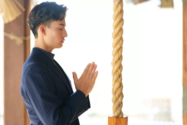 日本神社參拜指南：走在參道中央NG？洗手步驟、參拜方式一次看