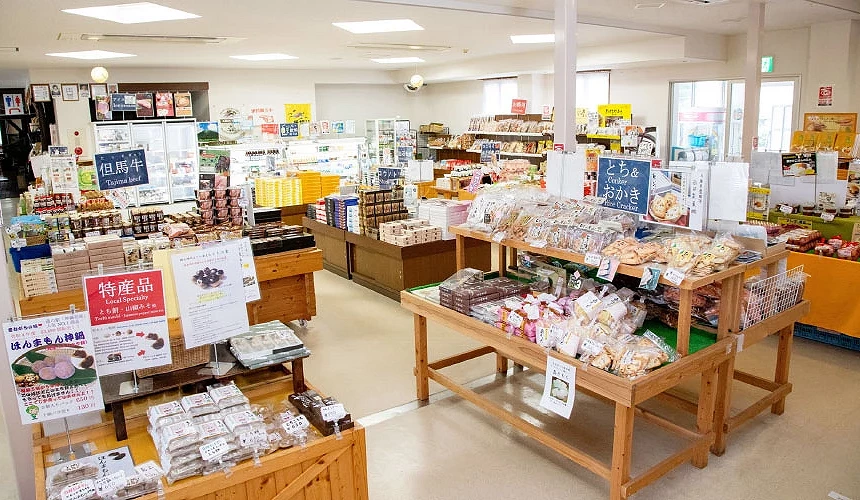 「神鍋高原道之驛」土特產與伴手禮賣場提供:道の駅神鍋高原