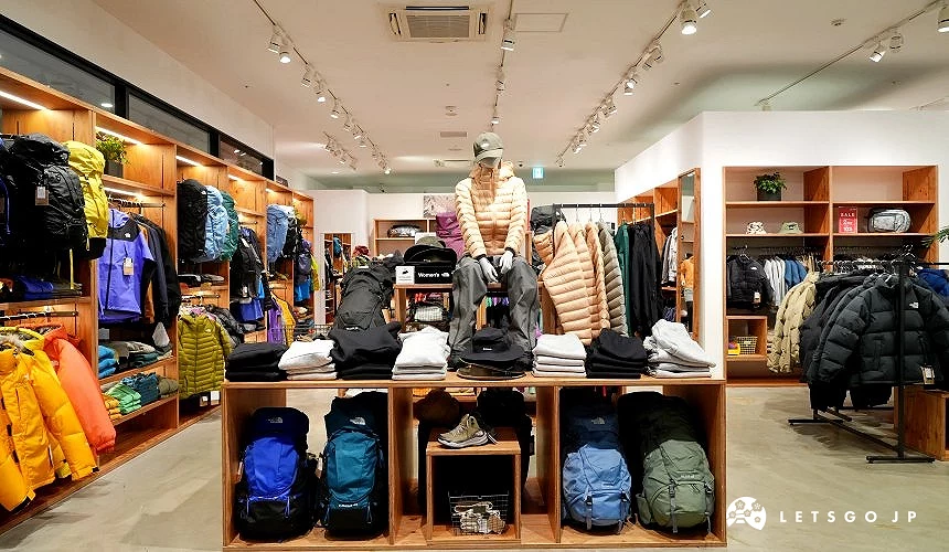 THE NORTH FACE 店內擺設