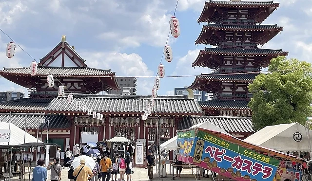 百万塔 木製三重小塔 四天王寺 百萬塔 四天王寺攻略：交通、門票、緣日市集與五重塔開放時間、御守御朱印介紹